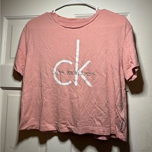 Calvin Klein pink cropped shirt